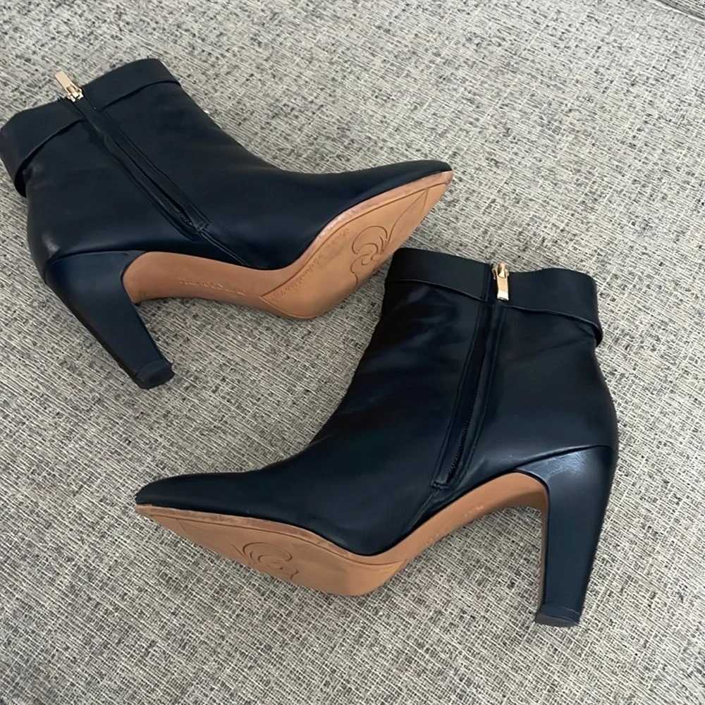 Franco Sarto Keilah Black Ankle Booties‎ Boots Size 8.5